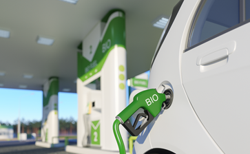 Biofuel-Refueling-The-Car-On-The-Filling-Station-For-Eco-Friendly-Transport globalblog'